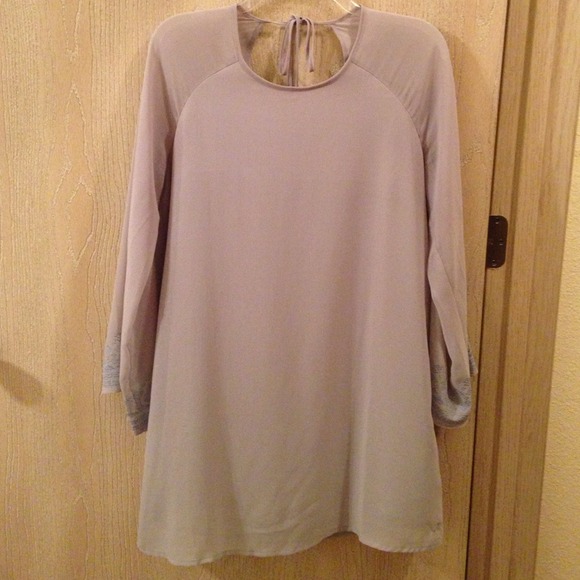 Forever 21 Dresses & Skirts - Grey long sleeve Aztec dress