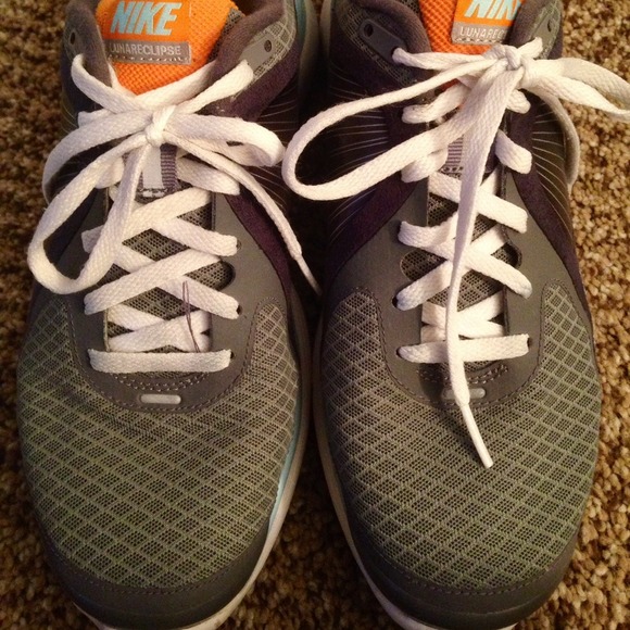 Nike Lunar Eclipse women's running shoe