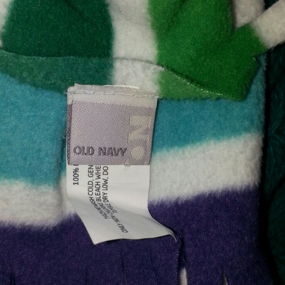 Old Navy scarf - Picture 3 of 4