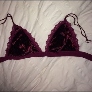 BUNDLE plus brandy white crop top!