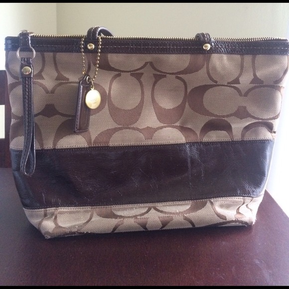 Coach purse