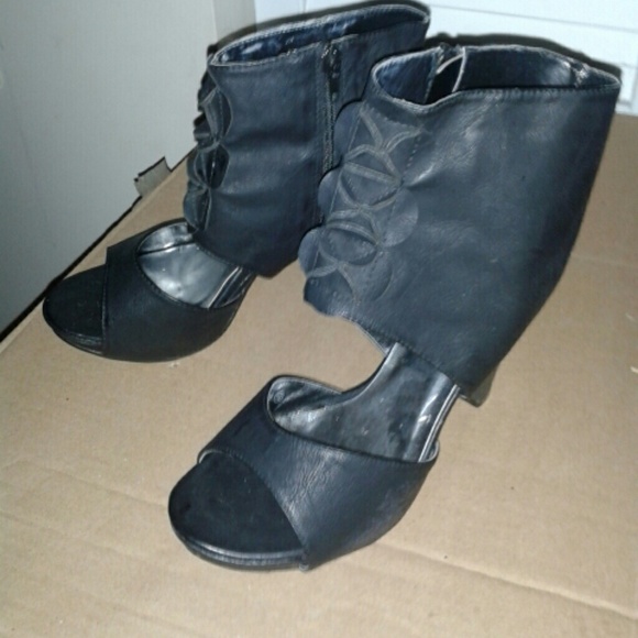 TRENDY OPEN BOOTS HEELS SHOES 10 - Picture 3 of 4