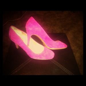 Faux suede hot pink💖💞💖shoes