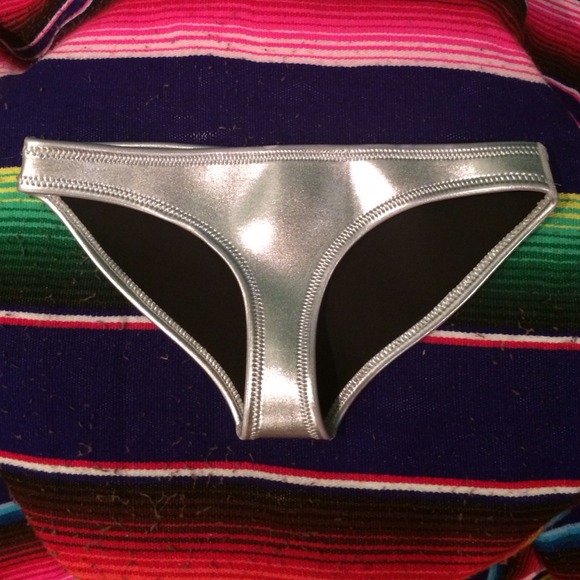 Triangl swimwear Coco Moonbeams bottoms