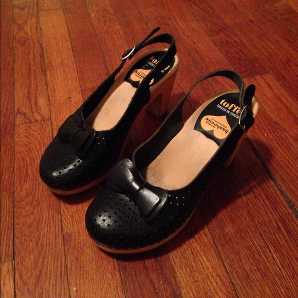 Swedish Hasbeens Clogs