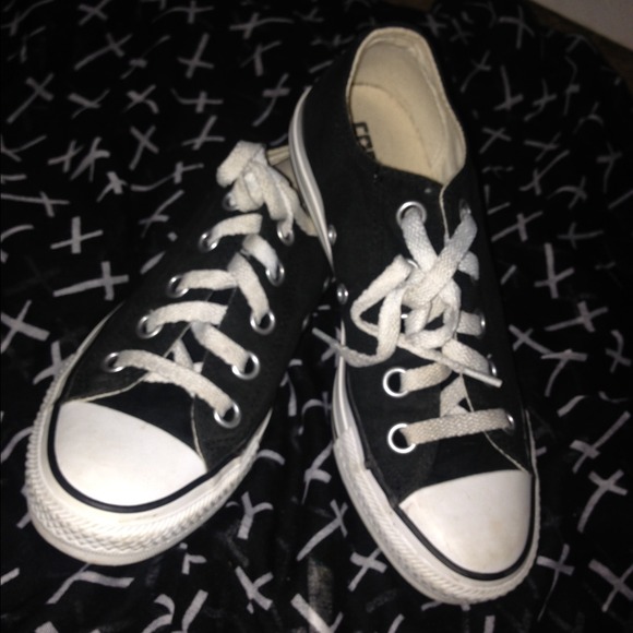Black Converse