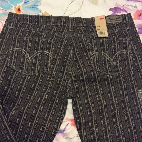 Levi's 524 Too Superlow Skinny Sz 17M/33 - Picture 3 of 4