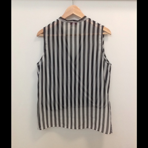 Striped hi-low top - Picture 2 of 2