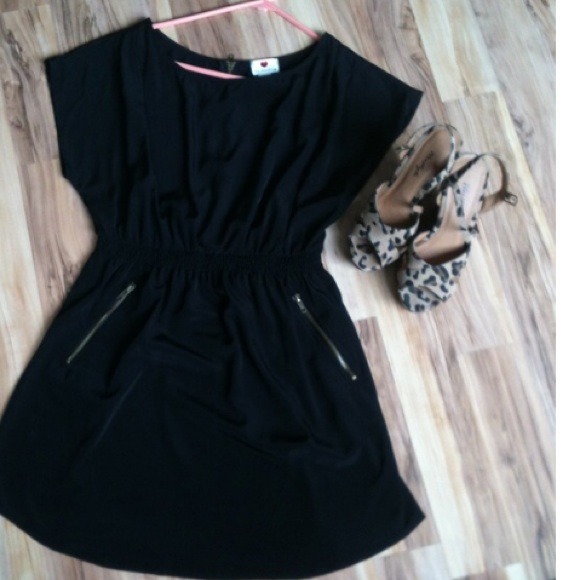Gold zipper cinched waist black dress