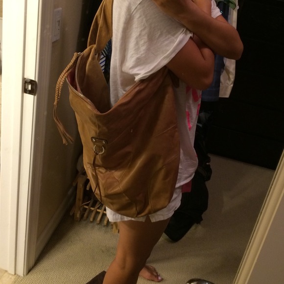 Guess Collection hobo bag - Picture 3 of 3