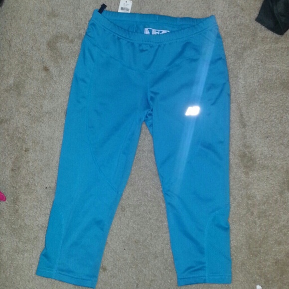 Teal New Balance Dri-Fit Capri