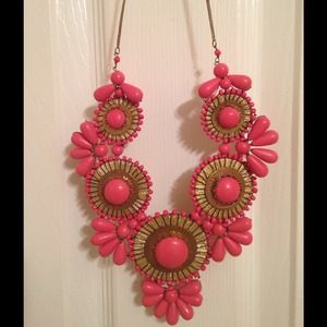 Beautiful Pink Statement Necklace