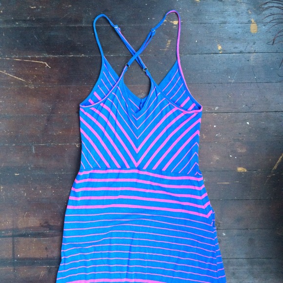 🍂BUNDLED🍂Volcom Long Maxi Dress w/ Pockets! - Picture 4 of 4