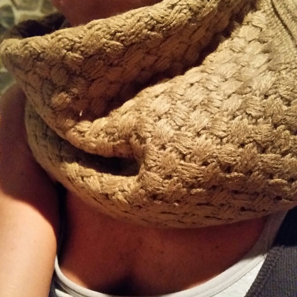 Infinity Scarves!! - Picture 3 of 4