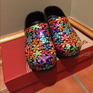 Flower Power Danskos