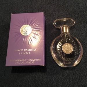 Vince Camuto Femme 1fl oz