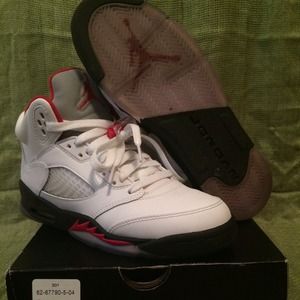 Air Jordan 5 Retro