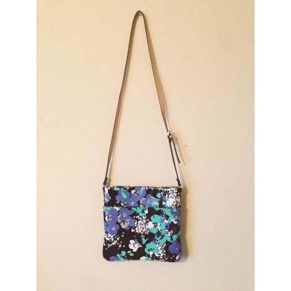 Mossimo Floral Purse - Picture 2 of 4