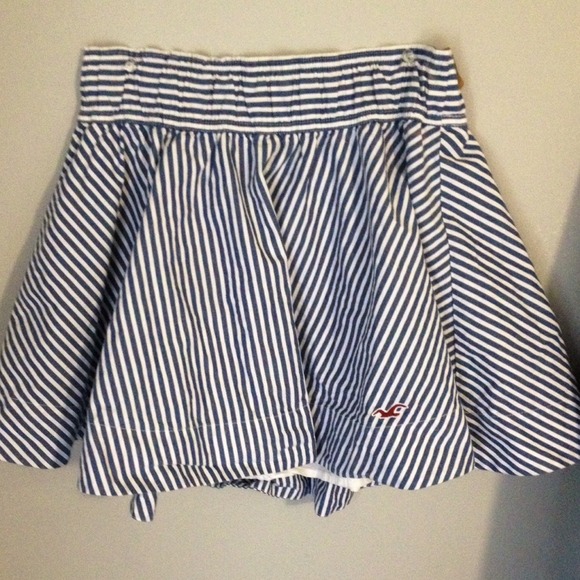 Hollister Skirt