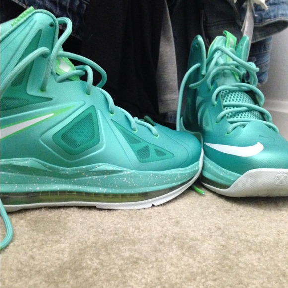 Lebrons Easter edition shoes!