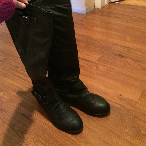 Black riding boots