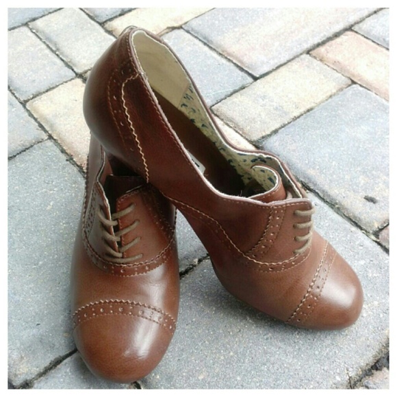 Shoe/ Heels