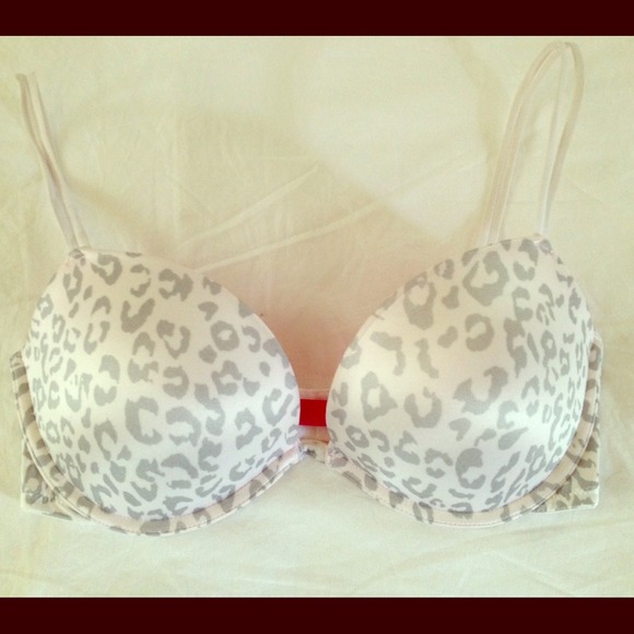 Victoria's Secret PINK push up bra