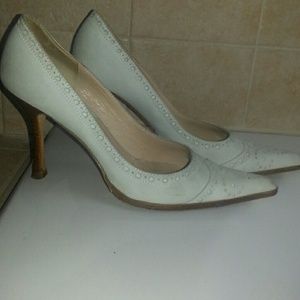 Michael Kors white suede shoe