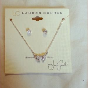 LC Lauren Conrad Set