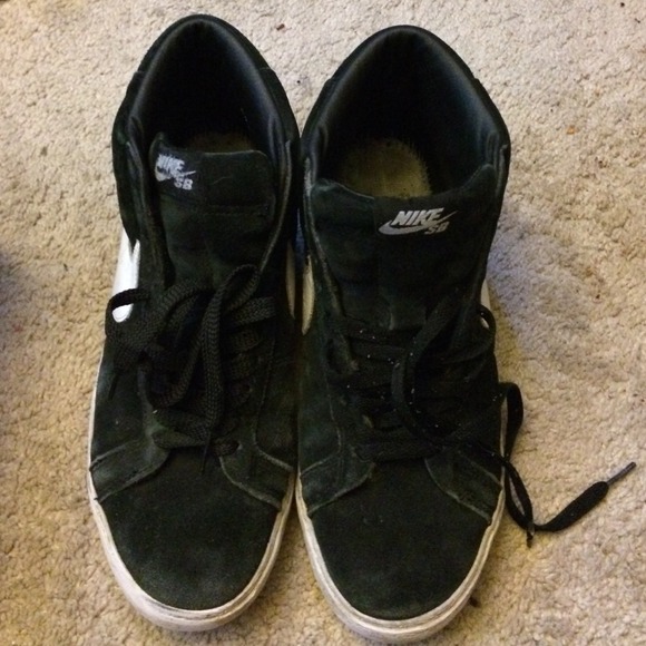 Nike SB'S - Picture 1 of 4