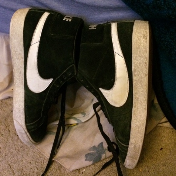 Nike SB'S - Picture 3 of 4