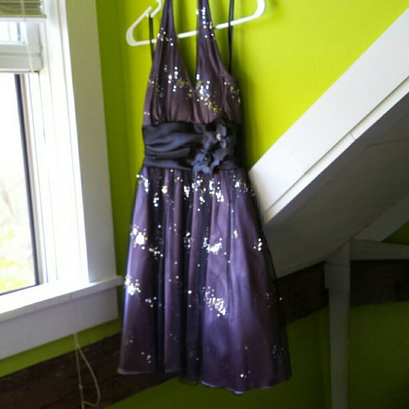 Short formal dress
