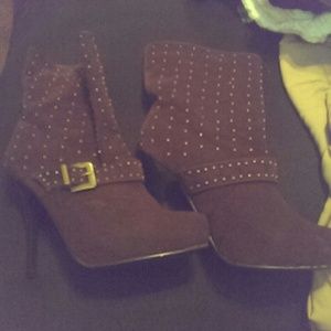 Brown and gold Studded booties!