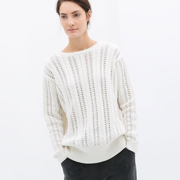 Zara Open Work Sweater w/V-Neck Back