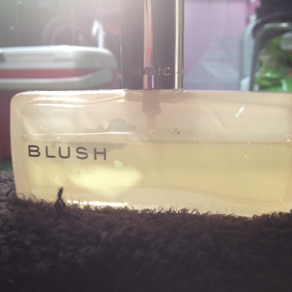 Marc Jacobs blush perfume