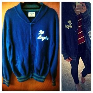 Los Angeles button up sweater