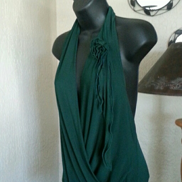 Bebe forest green halter top