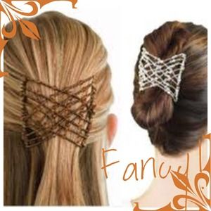 Bundle for @aelliott1331 -2 Ez Combs- 4 headbands