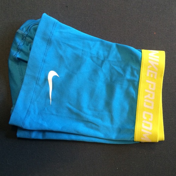 Nike pro combat spandex XS