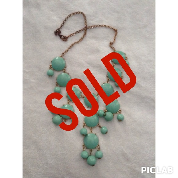 SOLD Mint bubble statement necklace