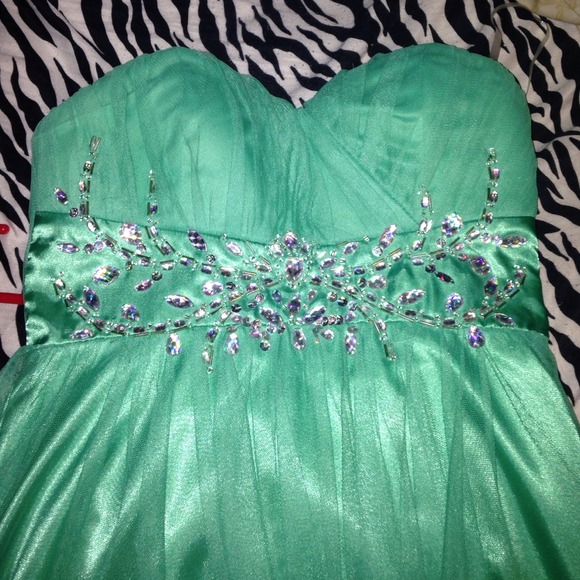 Teal homecoming dress fits size 2-3