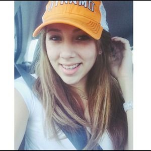 Meet your buyer/seller😘🎀