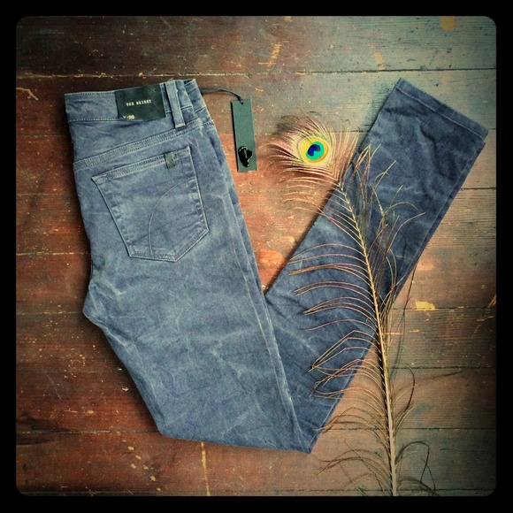 Joe's Jeans Denim - 🌙Sexy NEW Joe's "The Skinny" Grey Wash Denim!