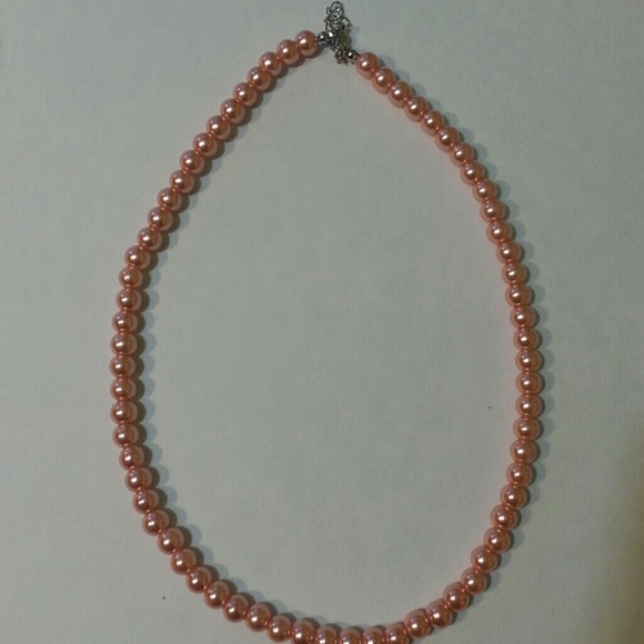 Freaswater pearls - Picture 1 of 3