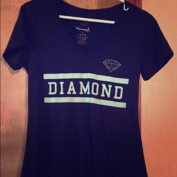 Size L 'Diamond' tee - Picture 1 of 1