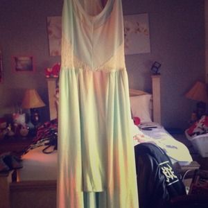 KIMCHI BLUE OMBRÉ LACE HI-LO DRESS