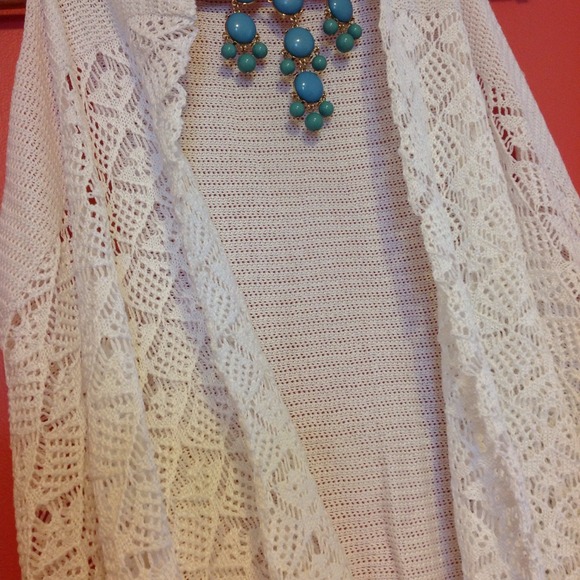 ❌SOLD❌ boho cardigan fringed sweater vest - Picture 3 of 4