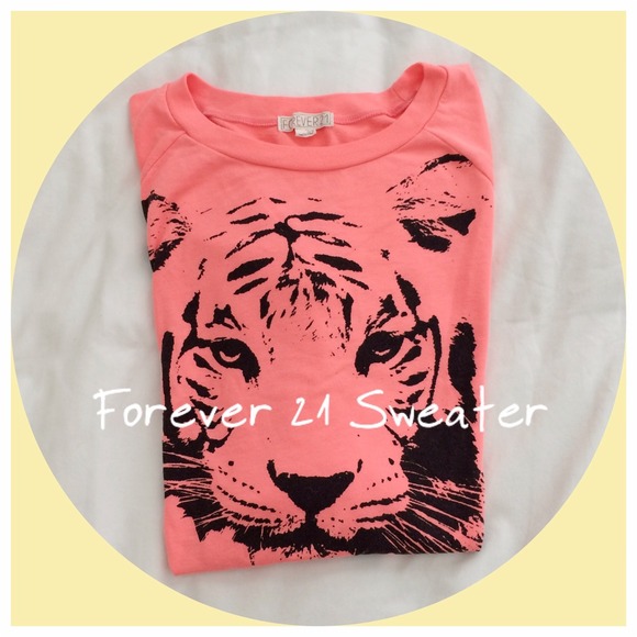 Coral, longed-sleeve tiger shirt