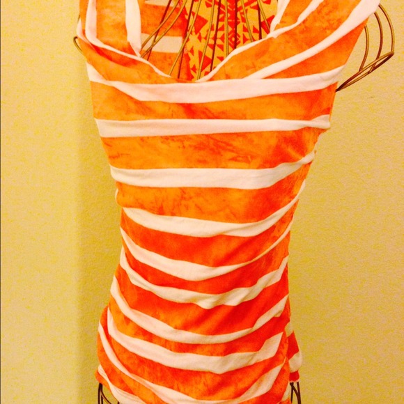 Orange n white stripes cowl neck 🎉sale🎉