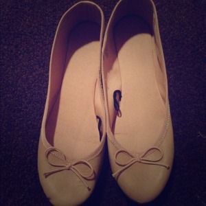 Ballet flats